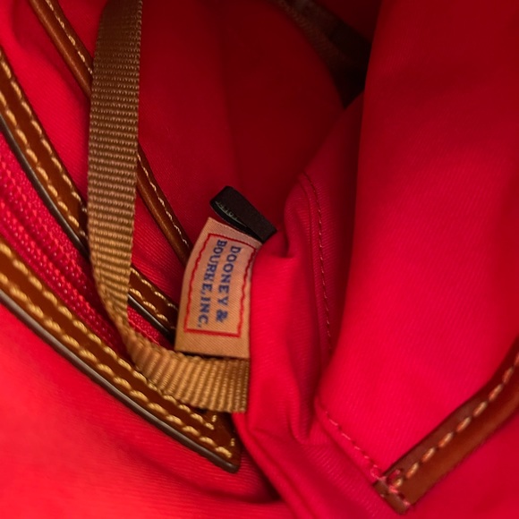 Dooney&Bourke Blue canvas crossbody bag like new! - Picture 2 of 4